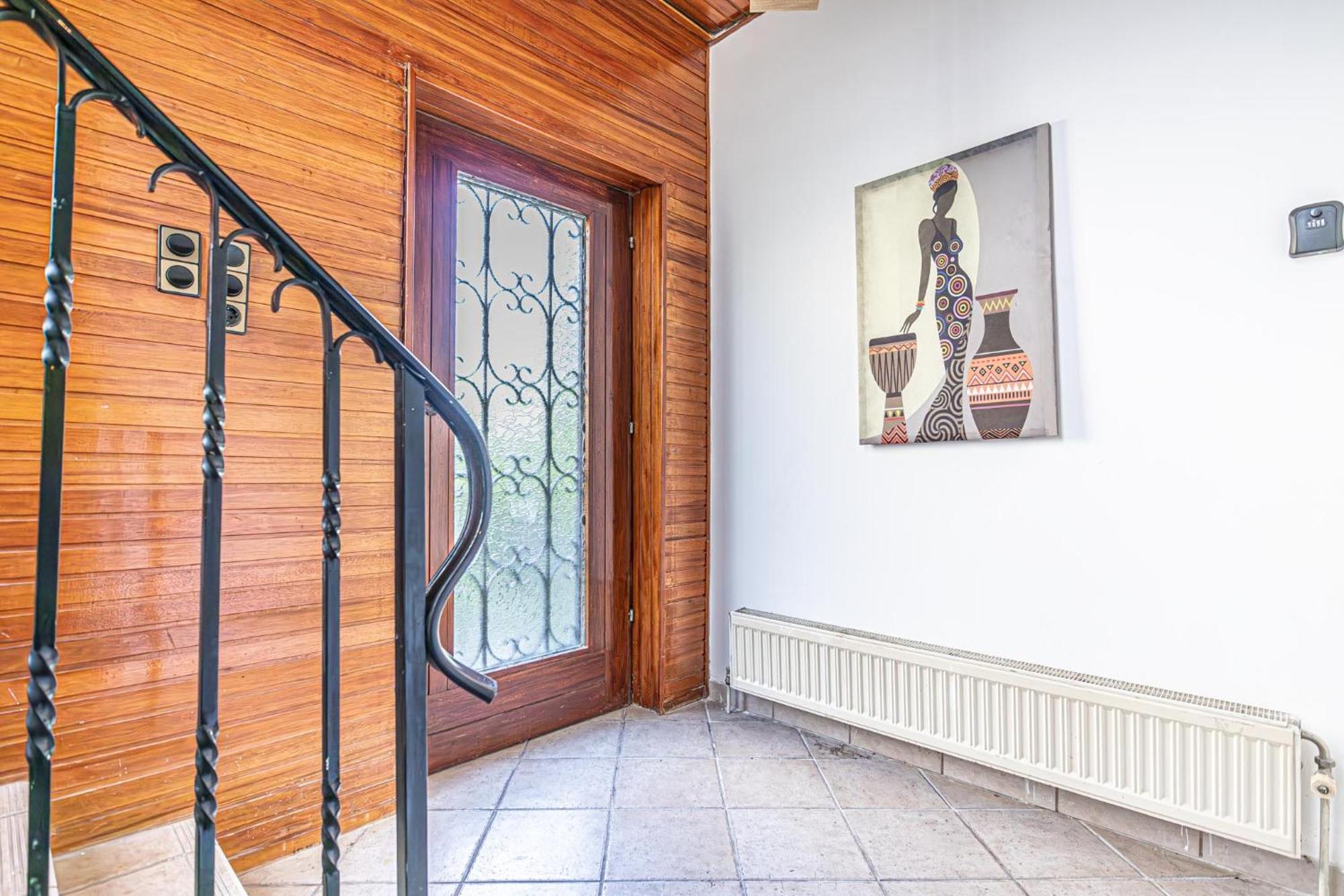 Comfy Rooms In Shared Villa With Terrace And Garden Viena Exterior foto